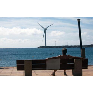 Gran Canaria gets first Offshore Wind Turbine